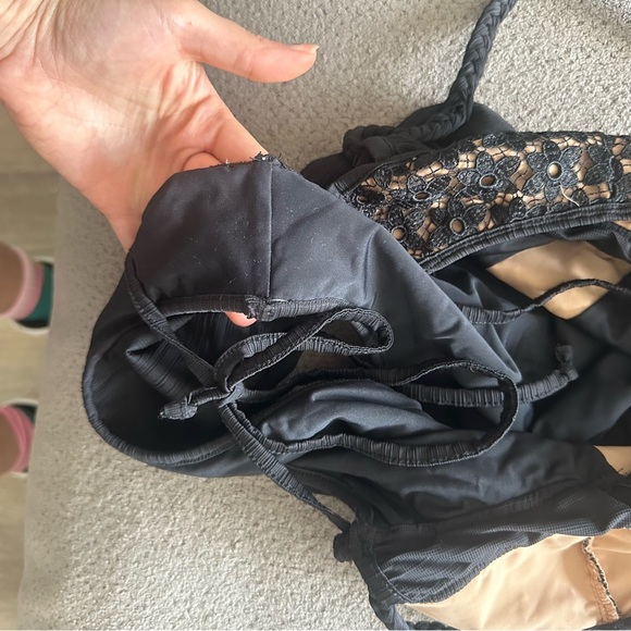 FOR LOVE & LEMONS Floral Swimsuit Small - Picture 5 of 5